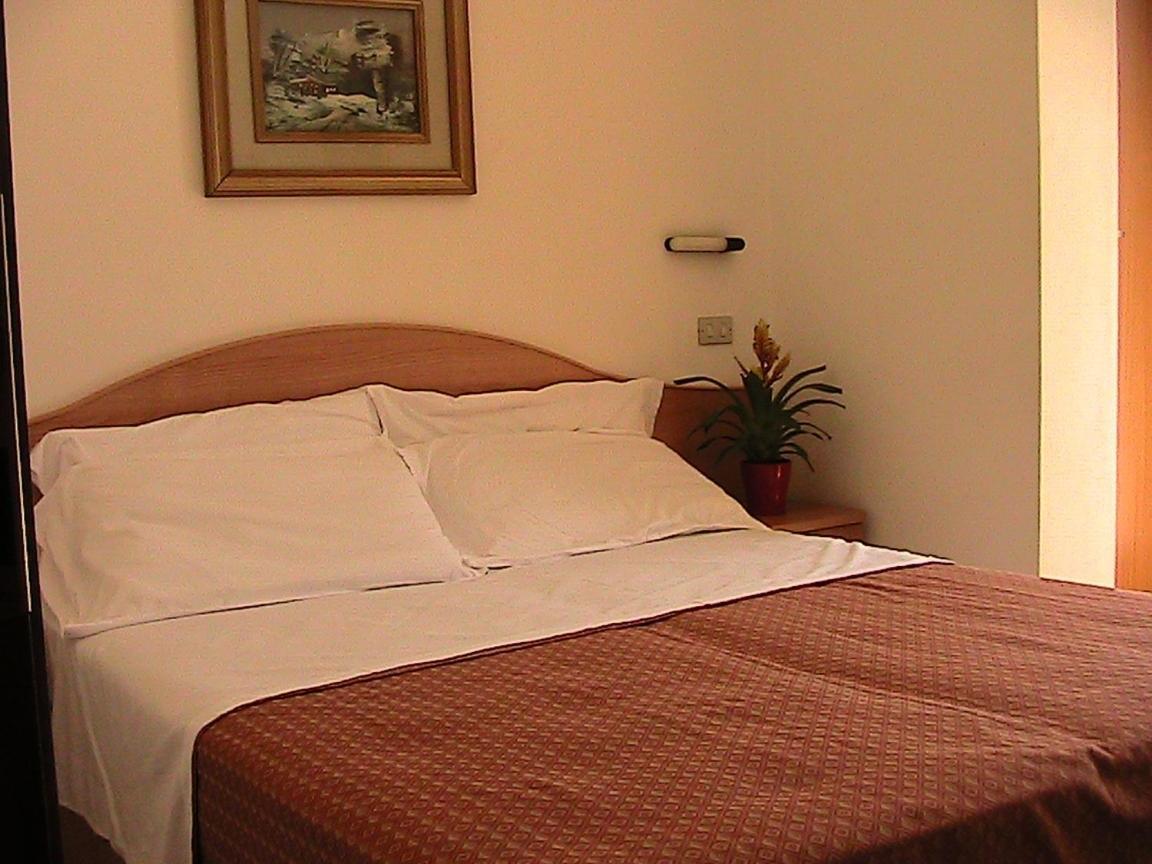 Hotel Universo ريميني المظهر الخارجي الصورة